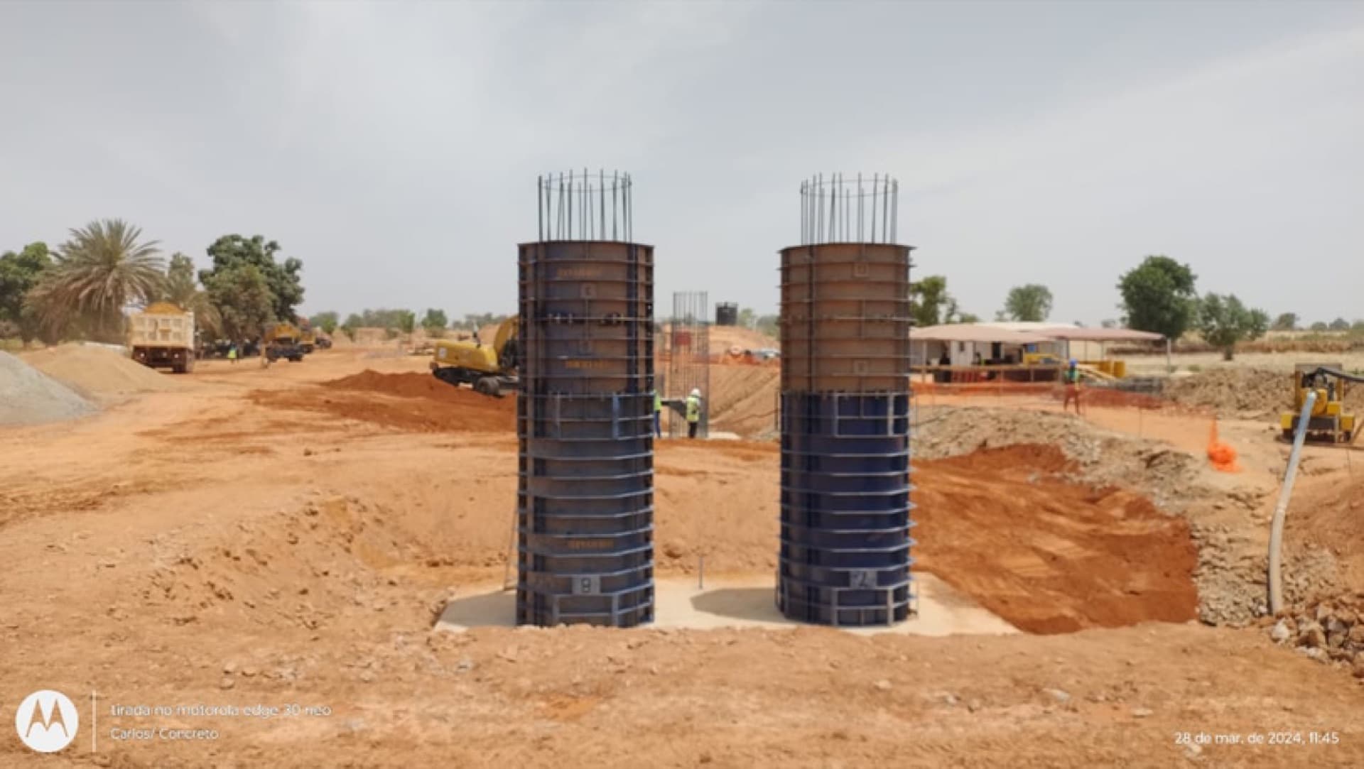 Pre-assembled formwork elements