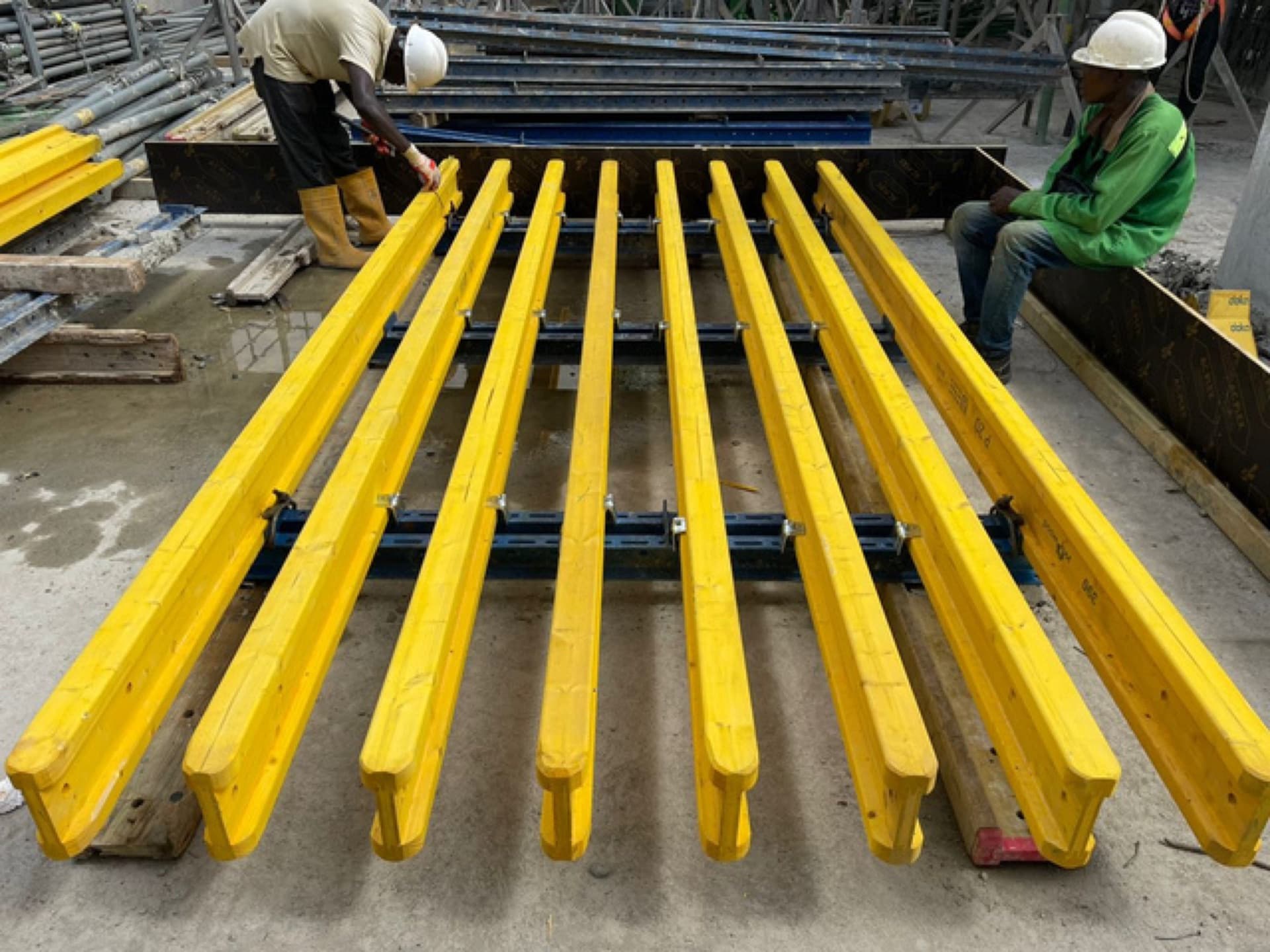Pre-assembled formwork elements