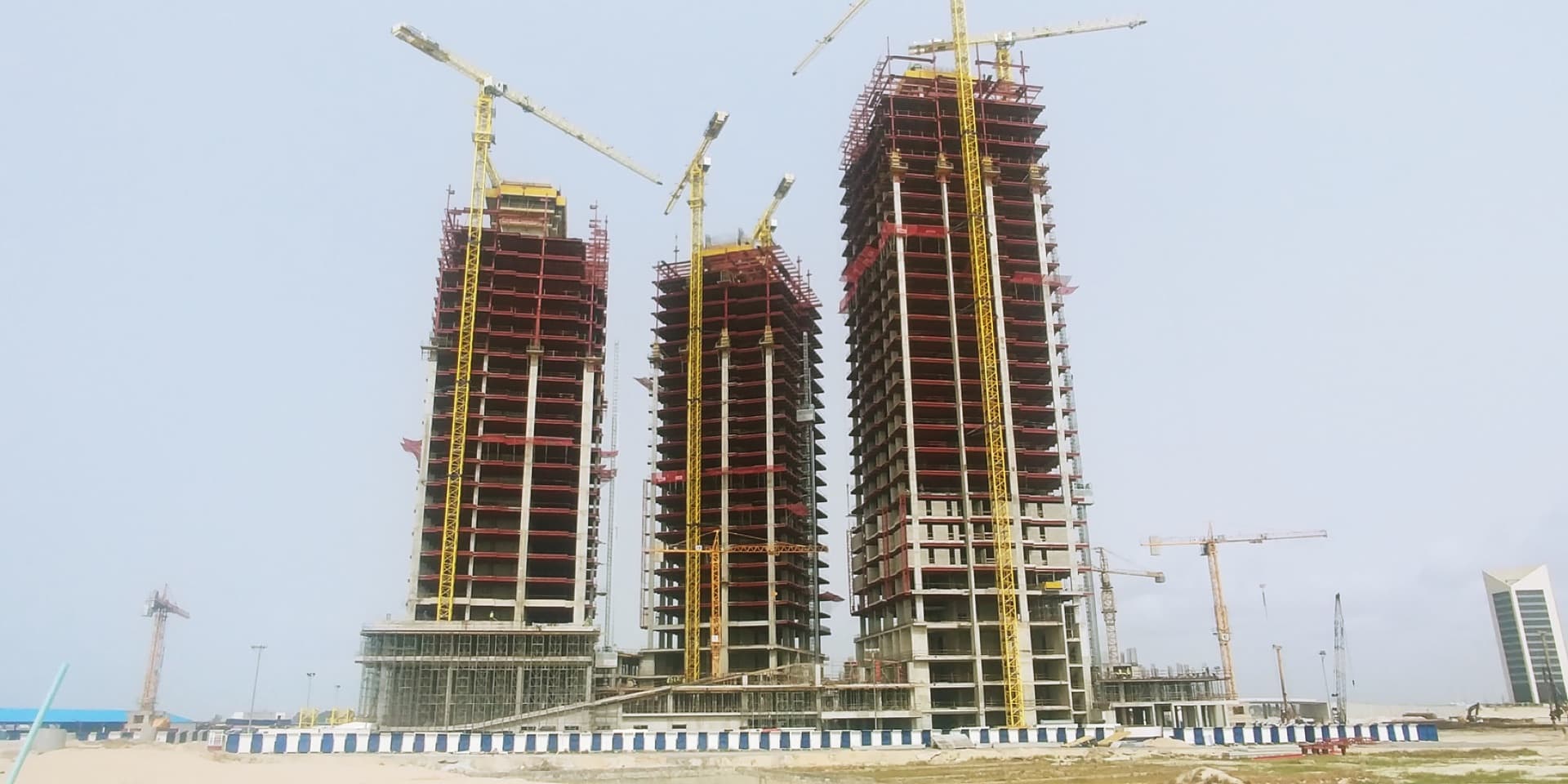 Azuri Towers