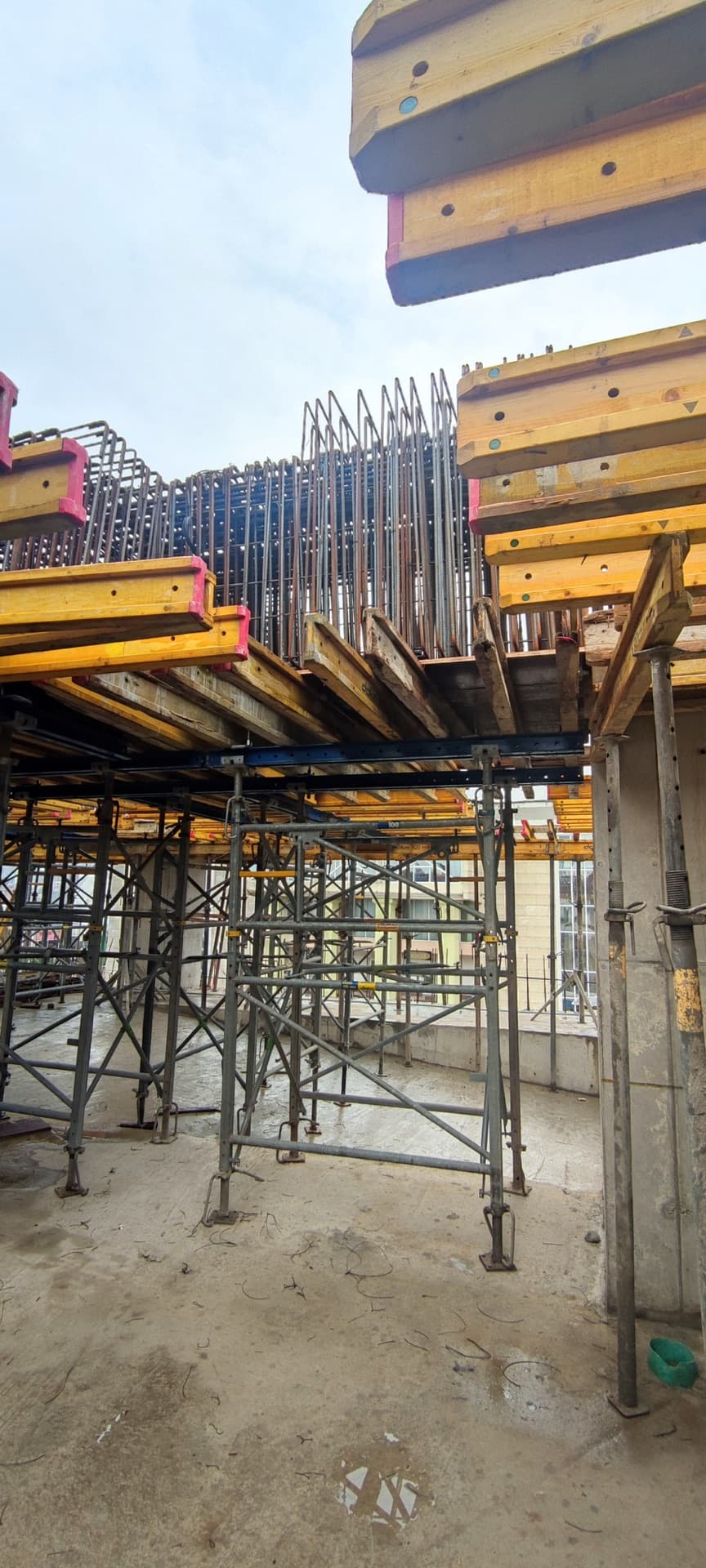 Paramount Twin Towers — site photo 3